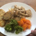 Dutch creamy chicken with sauteed potatoes